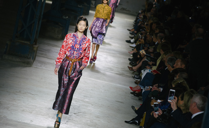 Illustration for article titled Paris Fashion Week: This Dries Van Noten Collection Is Heaven For Your Eyeballs